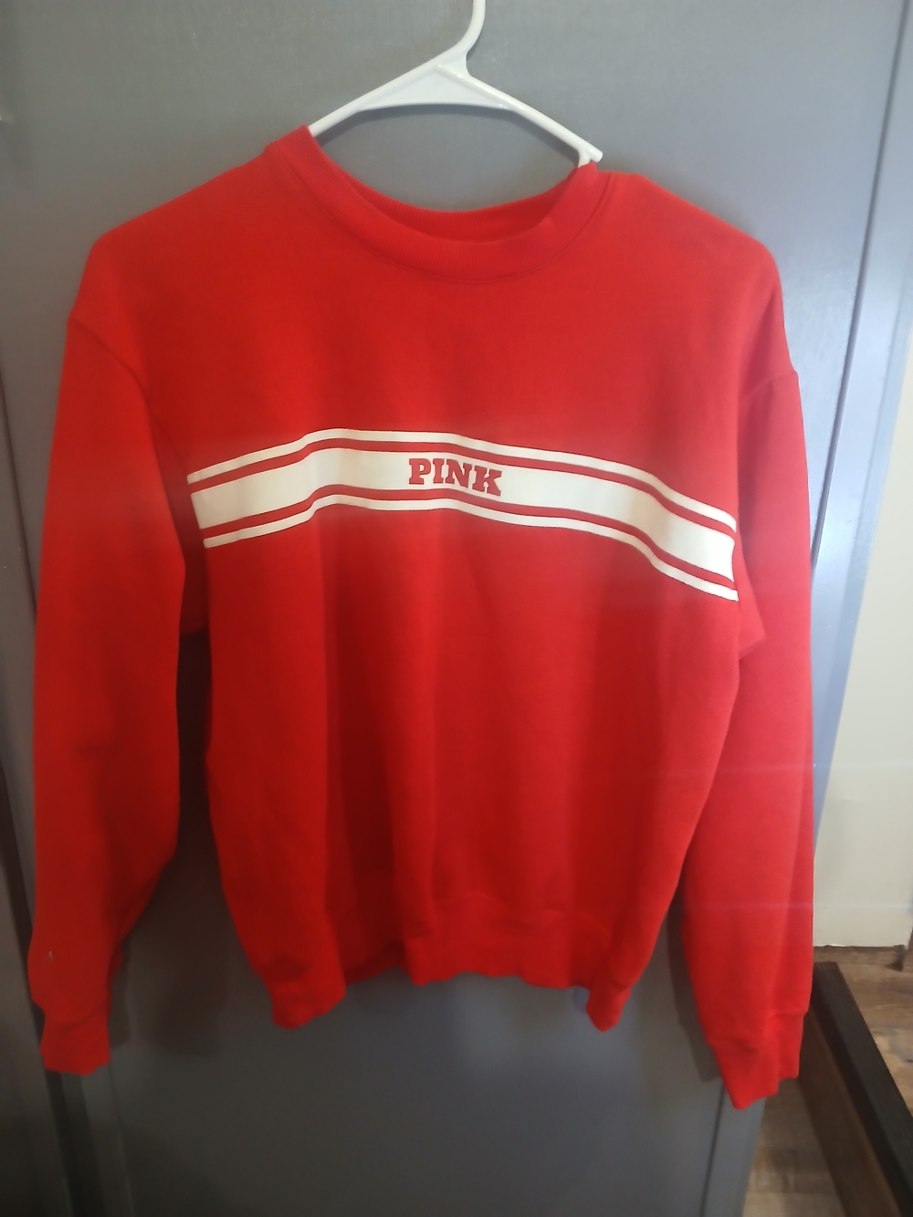 PINK Victoria's Secret IVY FLEECE Red Crewneck Sweatshirt - Woman's Classic CREW